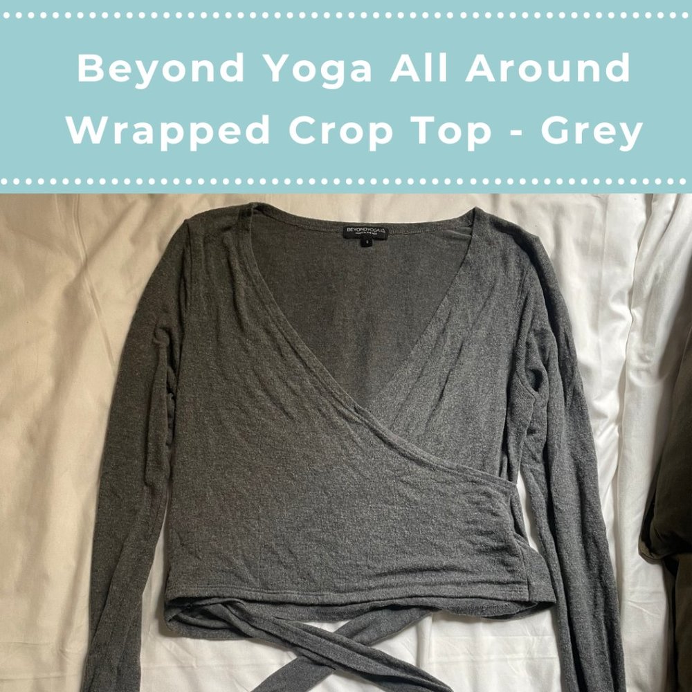Beyond Yoga All Around Wrapped Crop Top - Grey